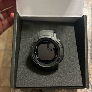 Garmin Instinct 2 Rugged GPS Smartwatch
